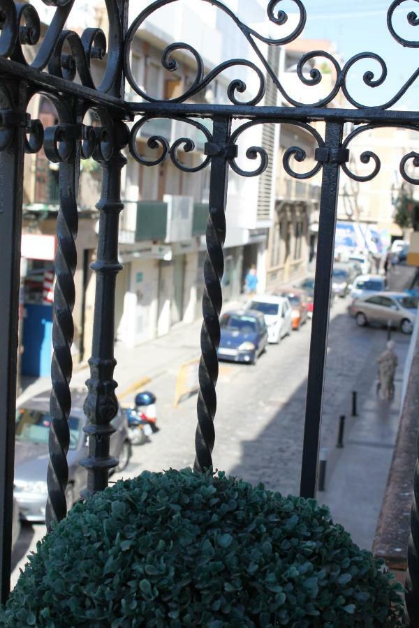 Azahar Apartamentos Triana V Siviglia Esterno foto